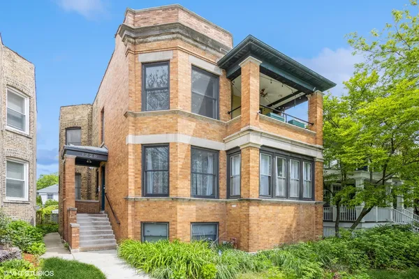$1,850 | 1228 West Glenlake Avenue, Unit G, Chicago, IL 60660