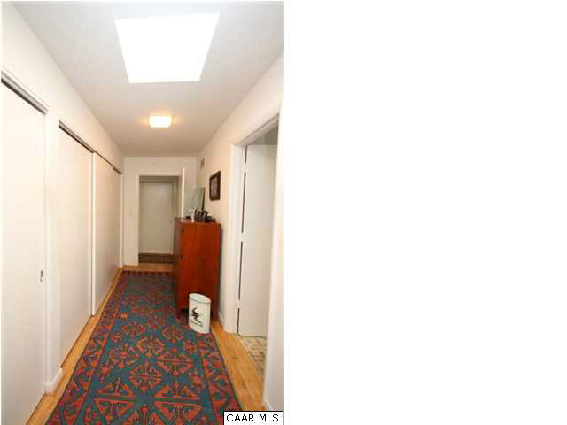 1620 Keith Valley Road Charlottesville, VA 22901 - Photo 19 of 24 a view of a hallway with workspace