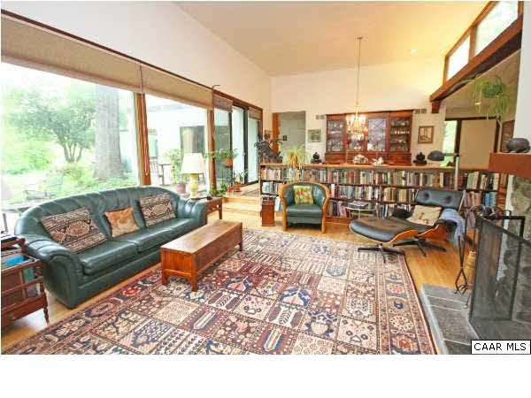 1620 Keith Valley Road Charlottesville, VA 22901 - Photo 4 of 24 a living room with furniture and a table