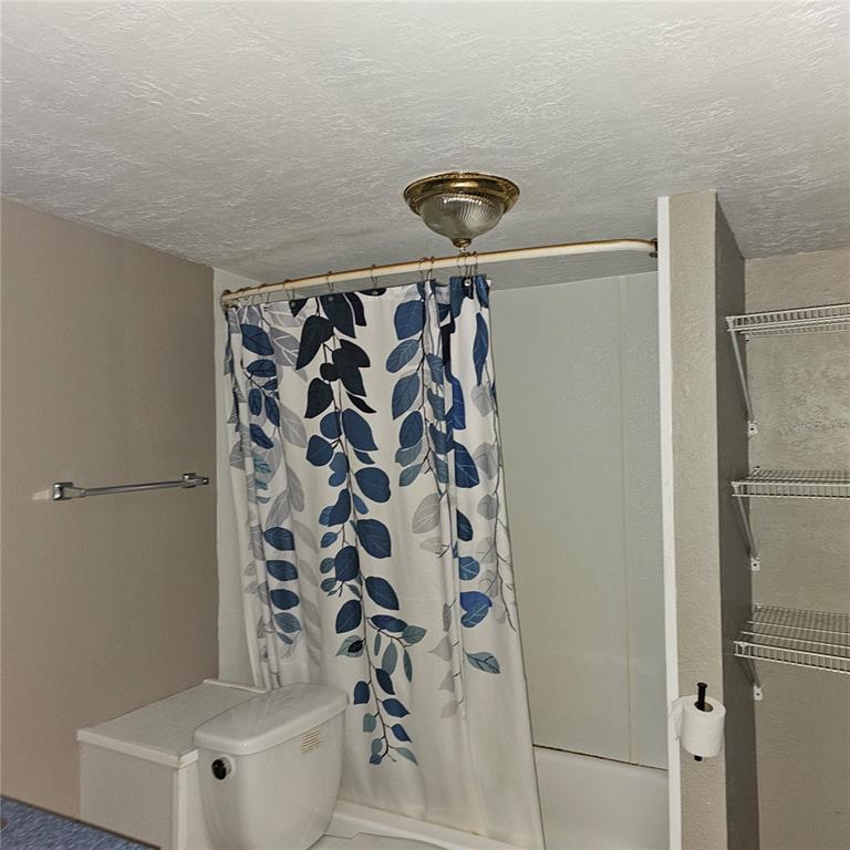 905 10th Street Southwest Ruskin, FL 33570 - Photo 12 of 16