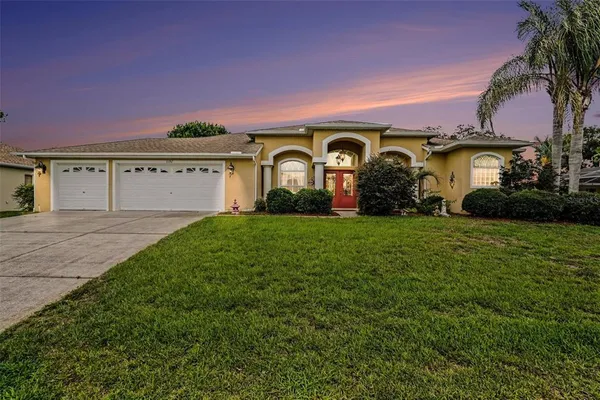 $359,900 | 13387 Newcastle Avenue, Spring Hill, FL 34609
