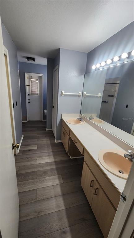 7712 Simon Ridge Court Kissimmee, FL 34747 - Photo 8 of 16 Gallery Image 8