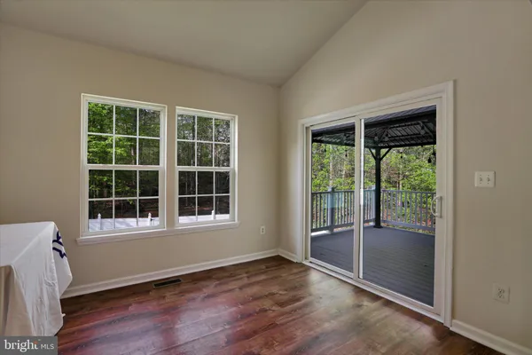 $3,800 | 6981 Linden Avenue, Elkridge, MD 21075