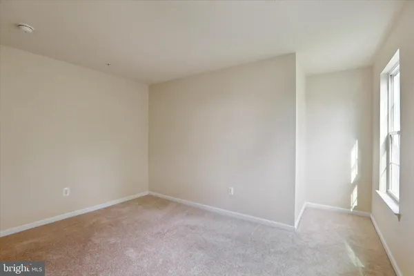 $3,800 | 6981 Linden Avenue, Elkridge, MD 21075