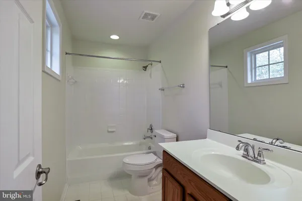 $3,800 | 6981 Linden Avenue, Elkridge, MD 21075