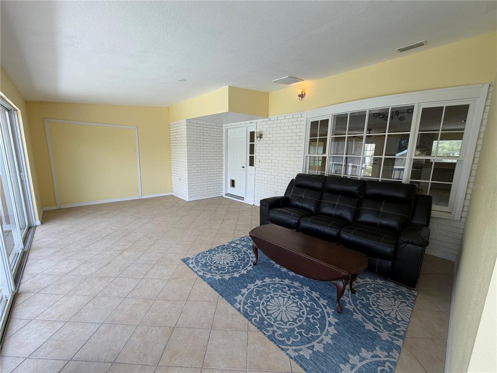 7941 Sycamore Drive New Port Richey, FL 34654 - Photo 4 of 11