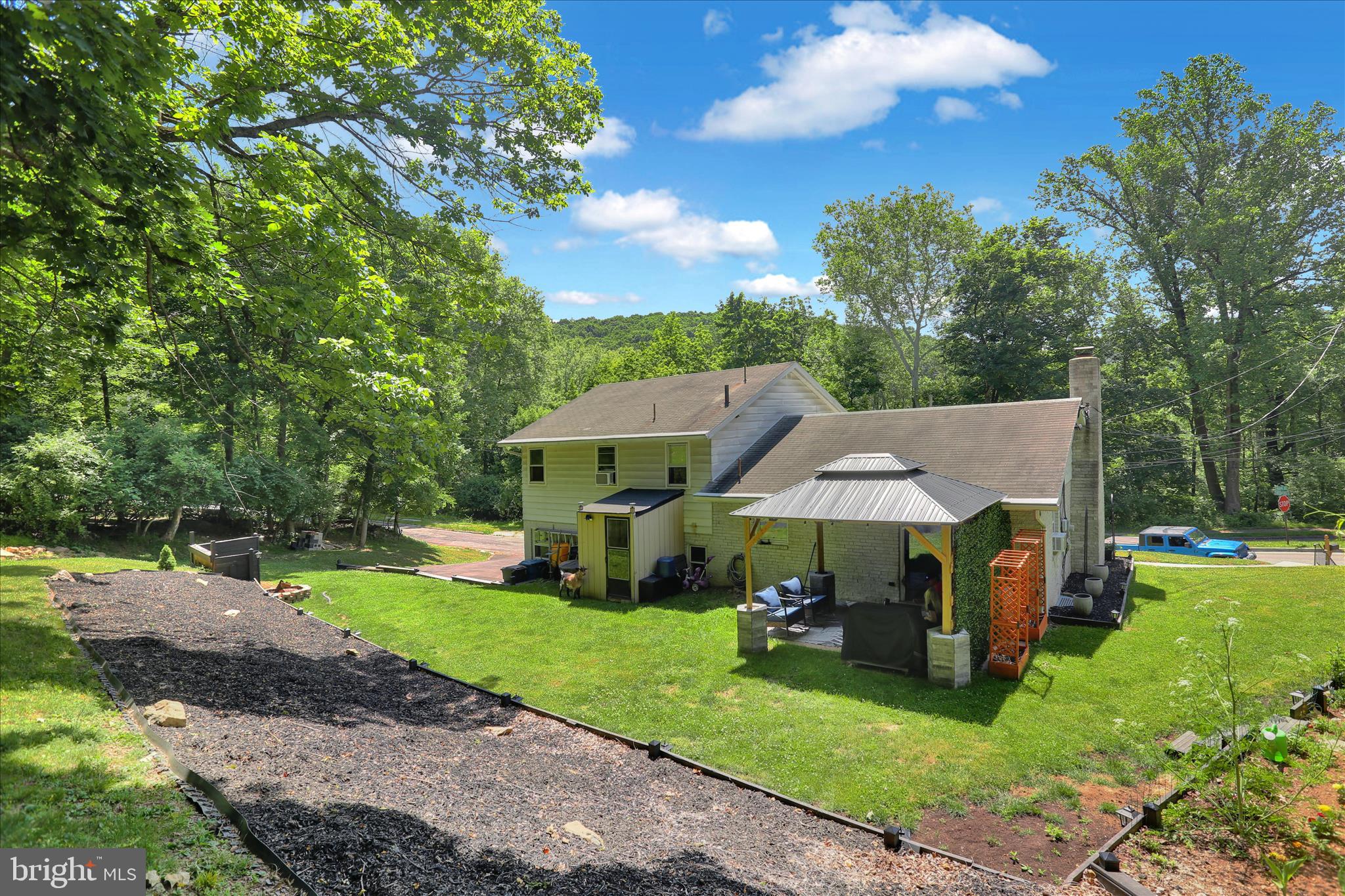 1907 Holly Road Reading, PA 19602 - Photo 19 of 22 4U9A9719
