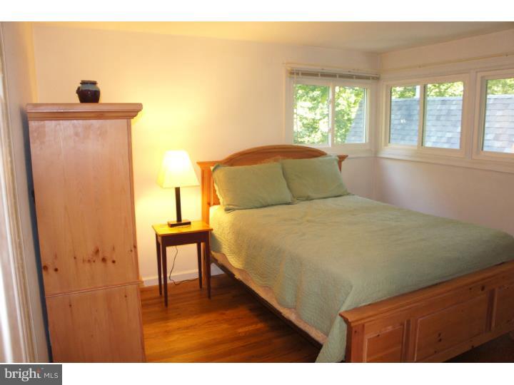 11 Rampart East Media, PA 19063 - Photo 12 of 25 Bedroom 2