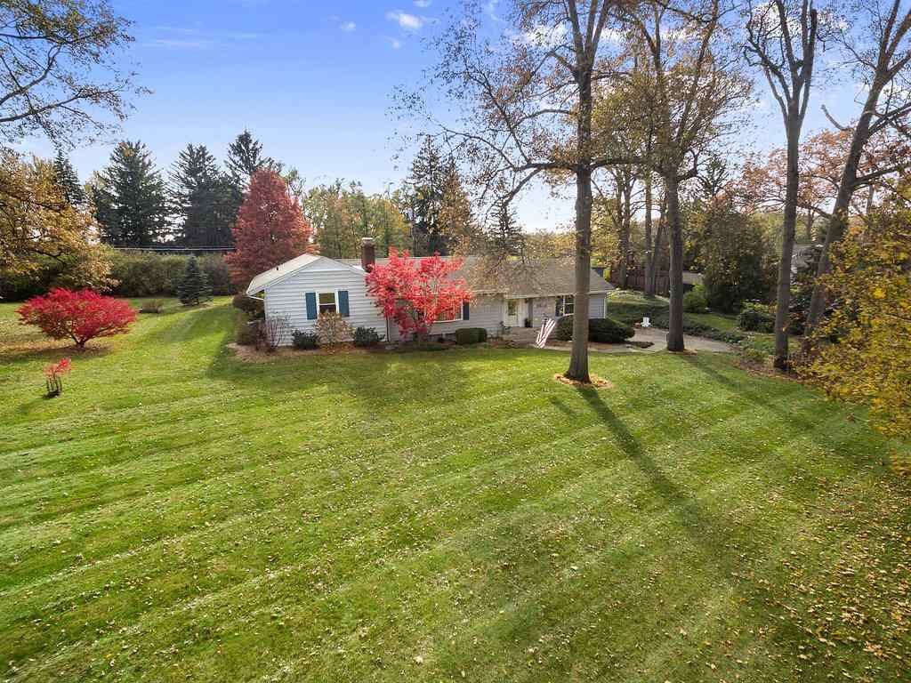 3633 South Washington Road Fort Wayne, IN 46802 - Photo 2 of 36