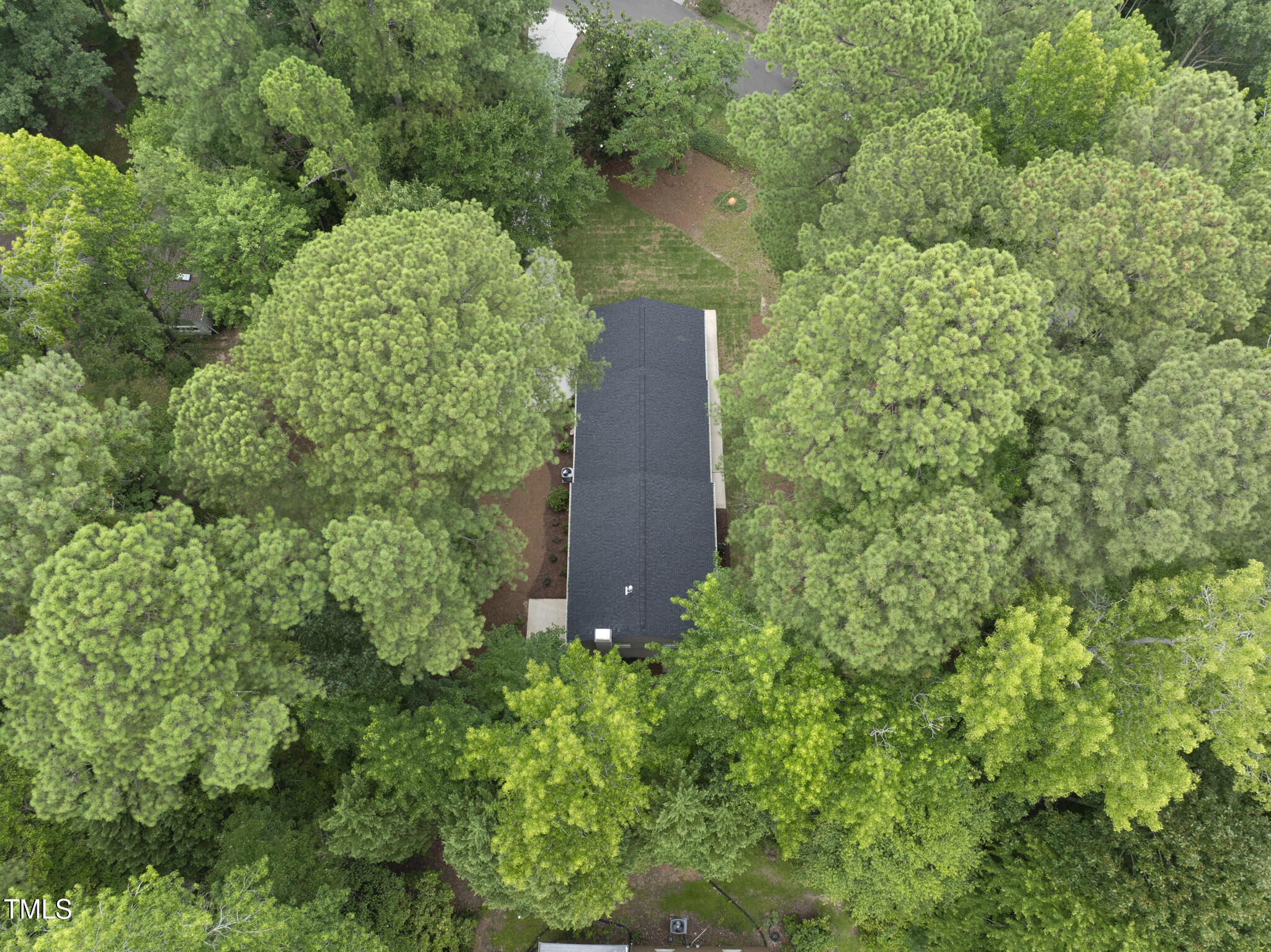 4301 Azalea Drive Raleigh, NC 27612 - Photo 37 of 38 DJI_20250625145844_0021_D