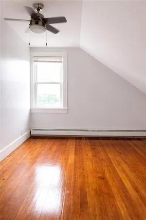 $1,975 | 299 State Street, Unit 3, Bristol, RI 02809