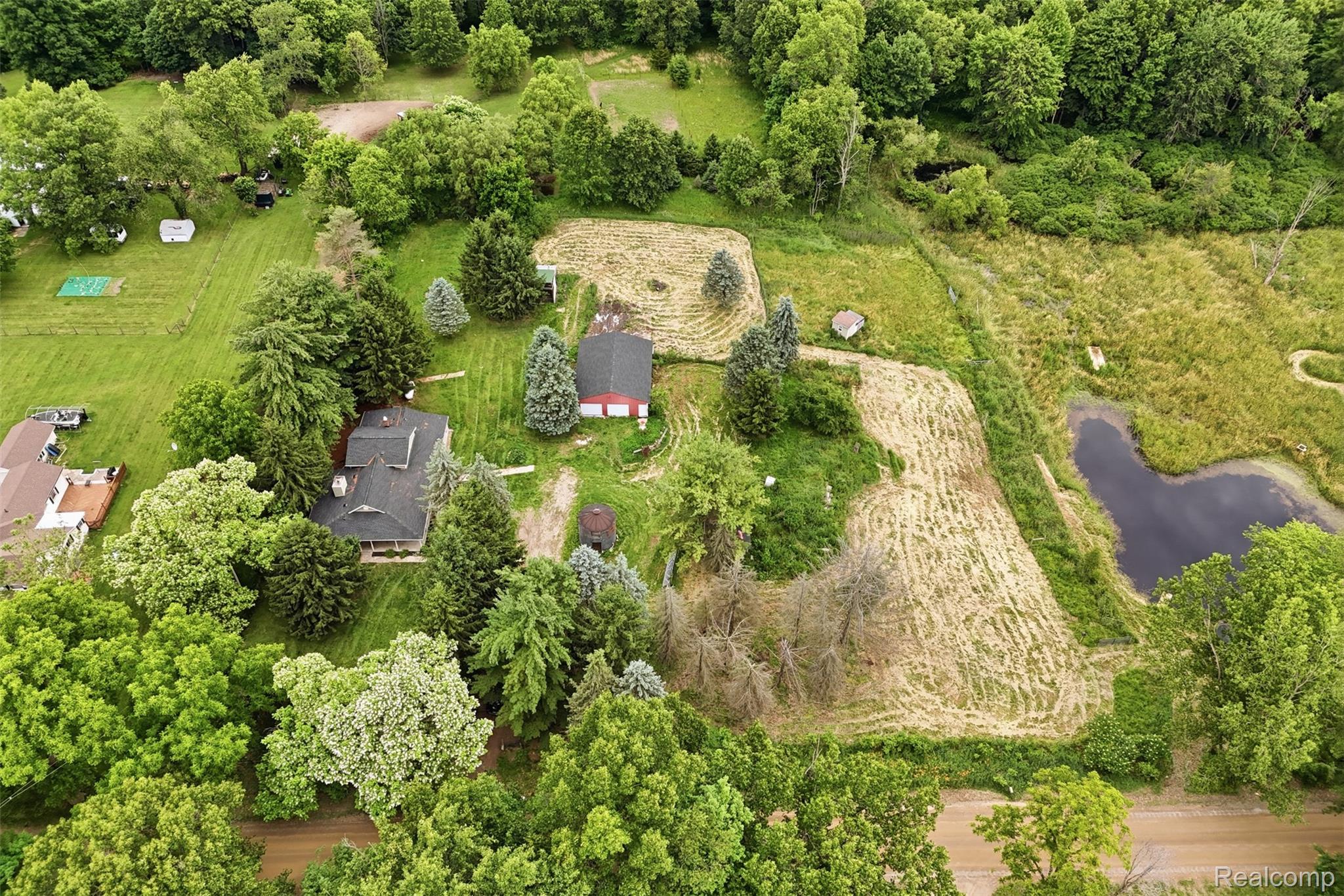 8573 West Lovejoy Road Byron, MI 48418 - Photo 40 of 41 8573 W Lovejoy Rd