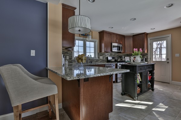 50 Prospect Street Marblehead, MA 01945 - Photo 7 of 16 Gallery Image 7