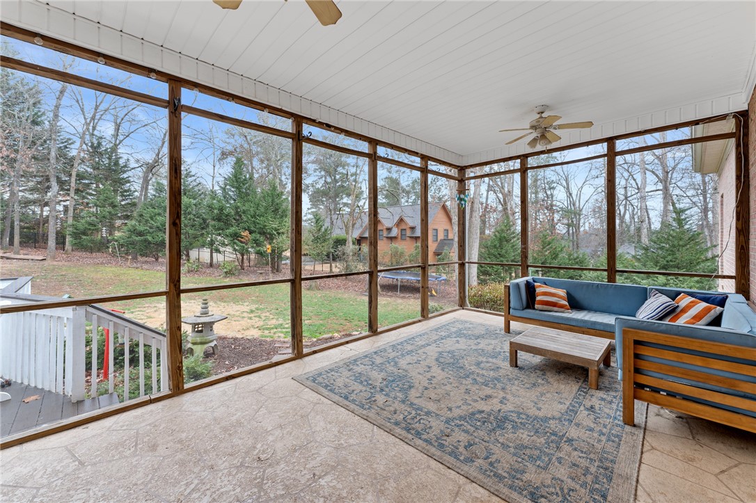 210 Middle Brooke Drive Anderson, SC 29621 - Photo 36 of 42 Gallery Image 36