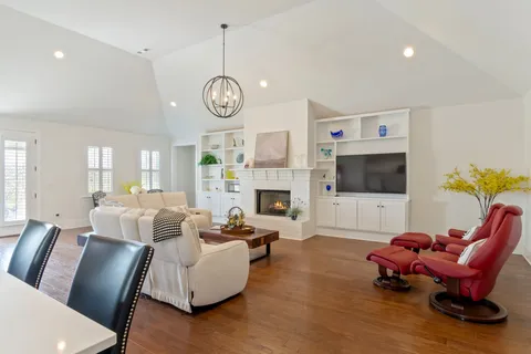 $1,079,000 | 2011 Memorial Drive, Franklin, TN 37064