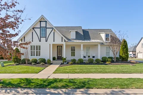 $1,079,000 | 2011 Memorial Drive, Franklin, TN 37064