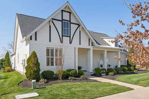 $1,079,000 | 2011 Memorial Drive, Franklin, TN 37064