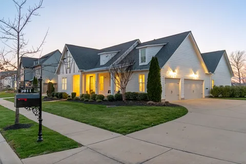 $1,079,000 | 2011 Memorial Drive, Franklin, TN 37064