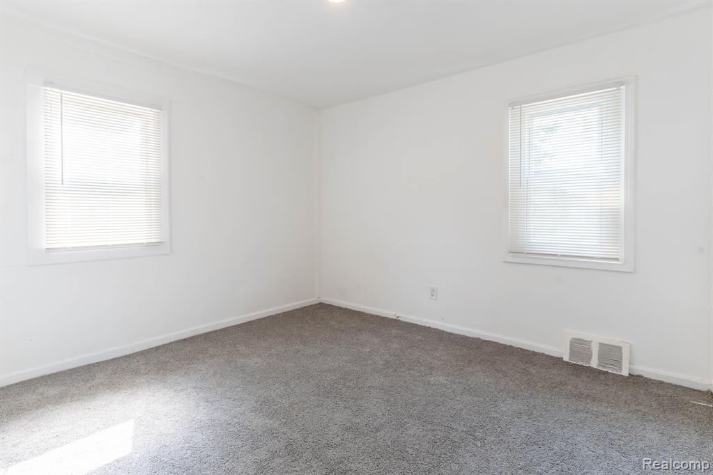 8850 Burt Road Detroit, MI 48228 - Photo 12 of 16
