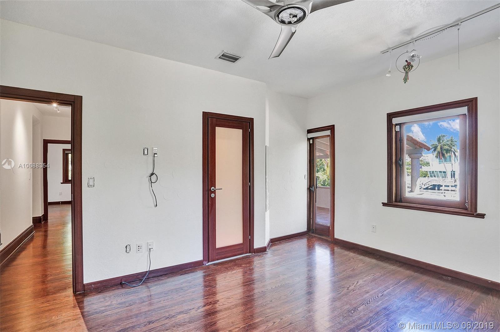 4838 Pine Tree Drive Miami Beach, FL 33140 - Photo 18 of 29