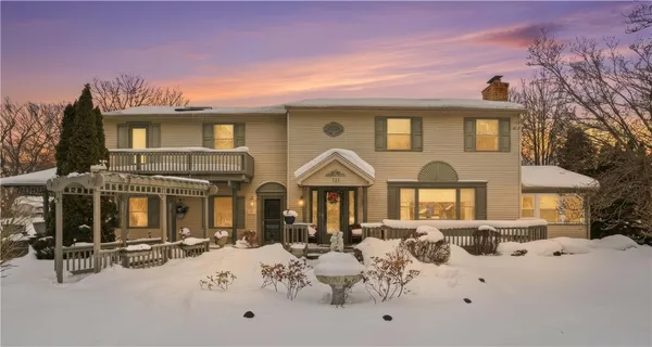 $400,000 | 131 Edgemere Drive, Greece, NY 14612