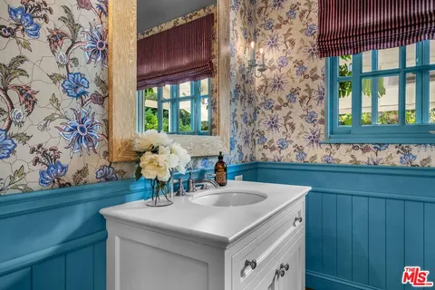 $3,399,000 | 415 North Bonhill Road, Los Angeles, CA 90049