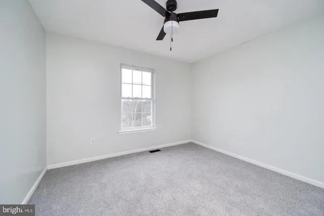 $359,900 | 326 Dogwood Lane, Womelsdorf, PA 19567