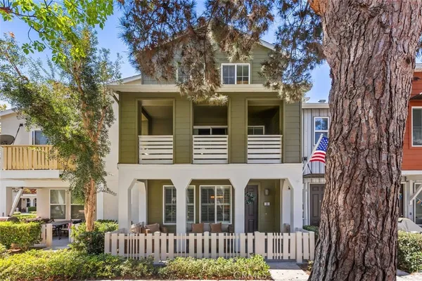 $889,000 | 25 Platinum Circle, Ladera Ranch, CA 92694
