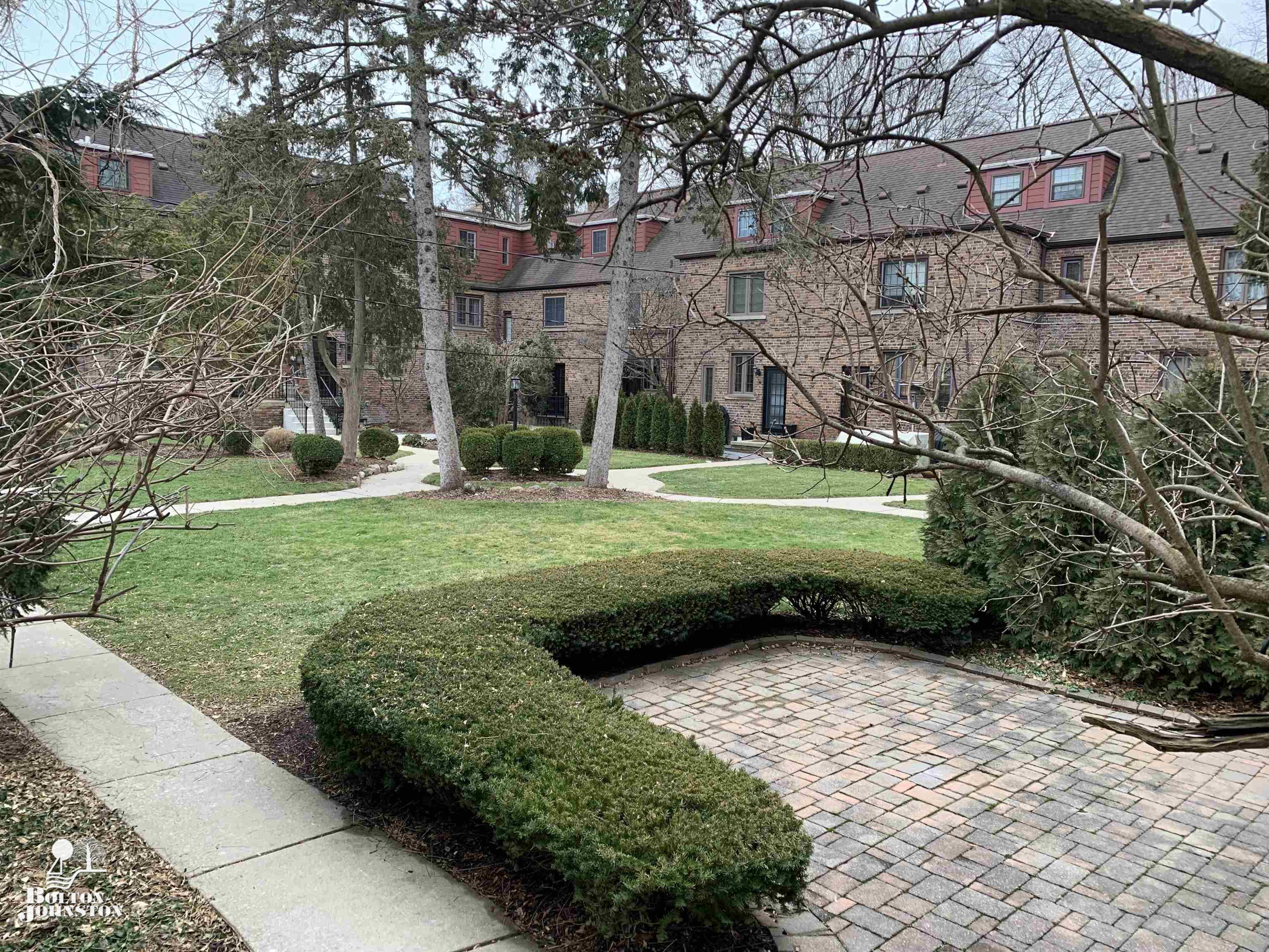508 St Clair Avenue Grosse Pointe, MI 48230 - Photo 37 of 42 50132575-03b47d6c-5c8c-4fe0-ba1e-c4bc35a192f3.JPG