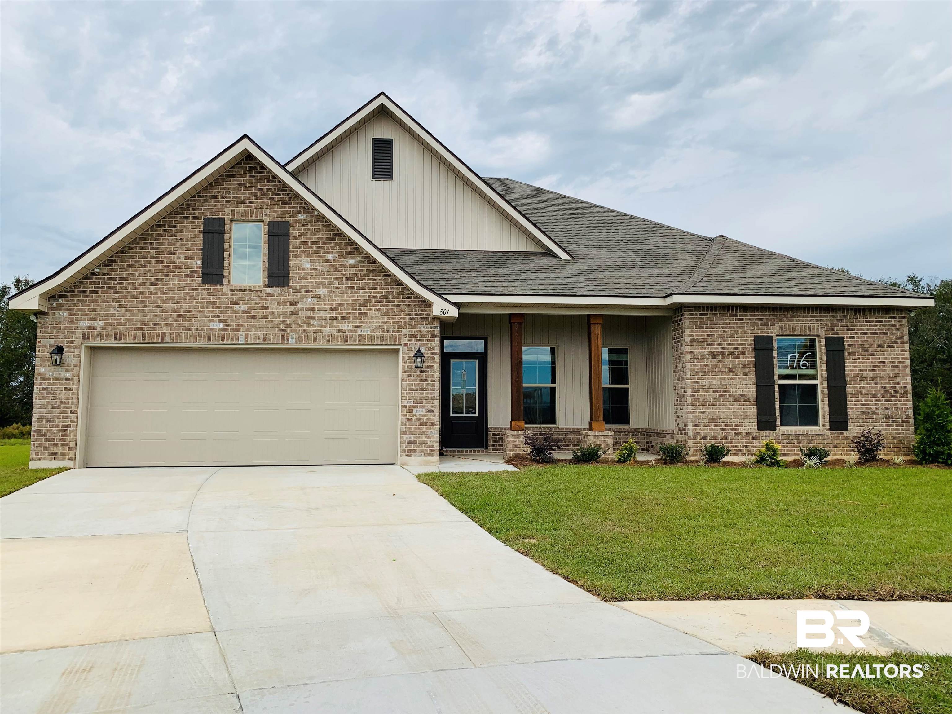 801 Connolly Avenue Foley, AL 36535 - Photo 1 of 2