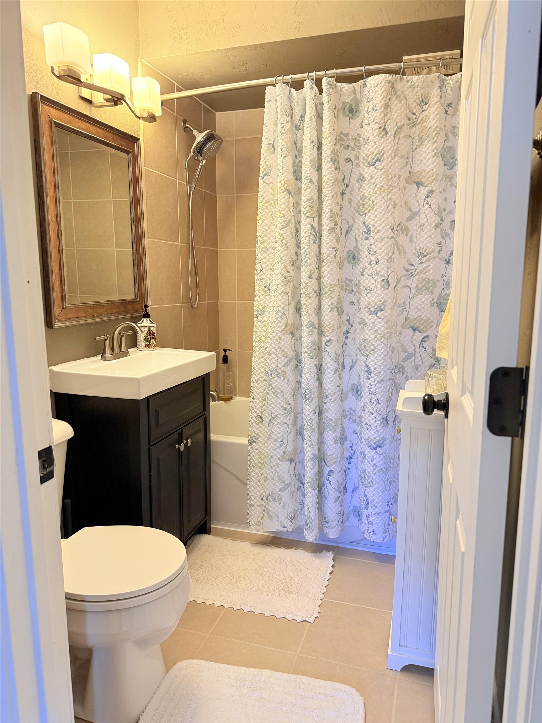 636 Elizabeth Street Menasha, WI 54952 - Photo 14 of 21