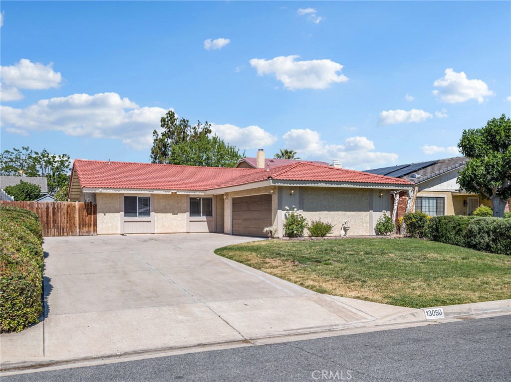 13050 Rain Shadow Road Victorville, CA 92395 - Photo 4 of 77