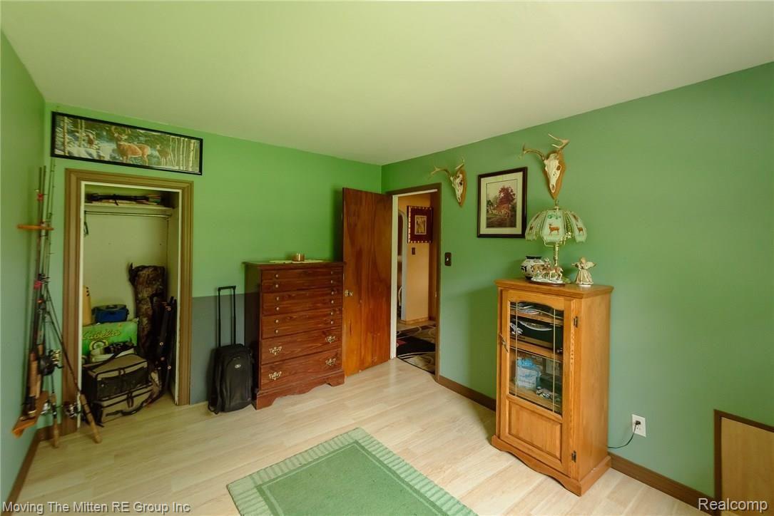 14293 Sheldon Road Belleville, MI 48111 - Photo 19 of 34 mtm_14239_sheldon-9.jpg