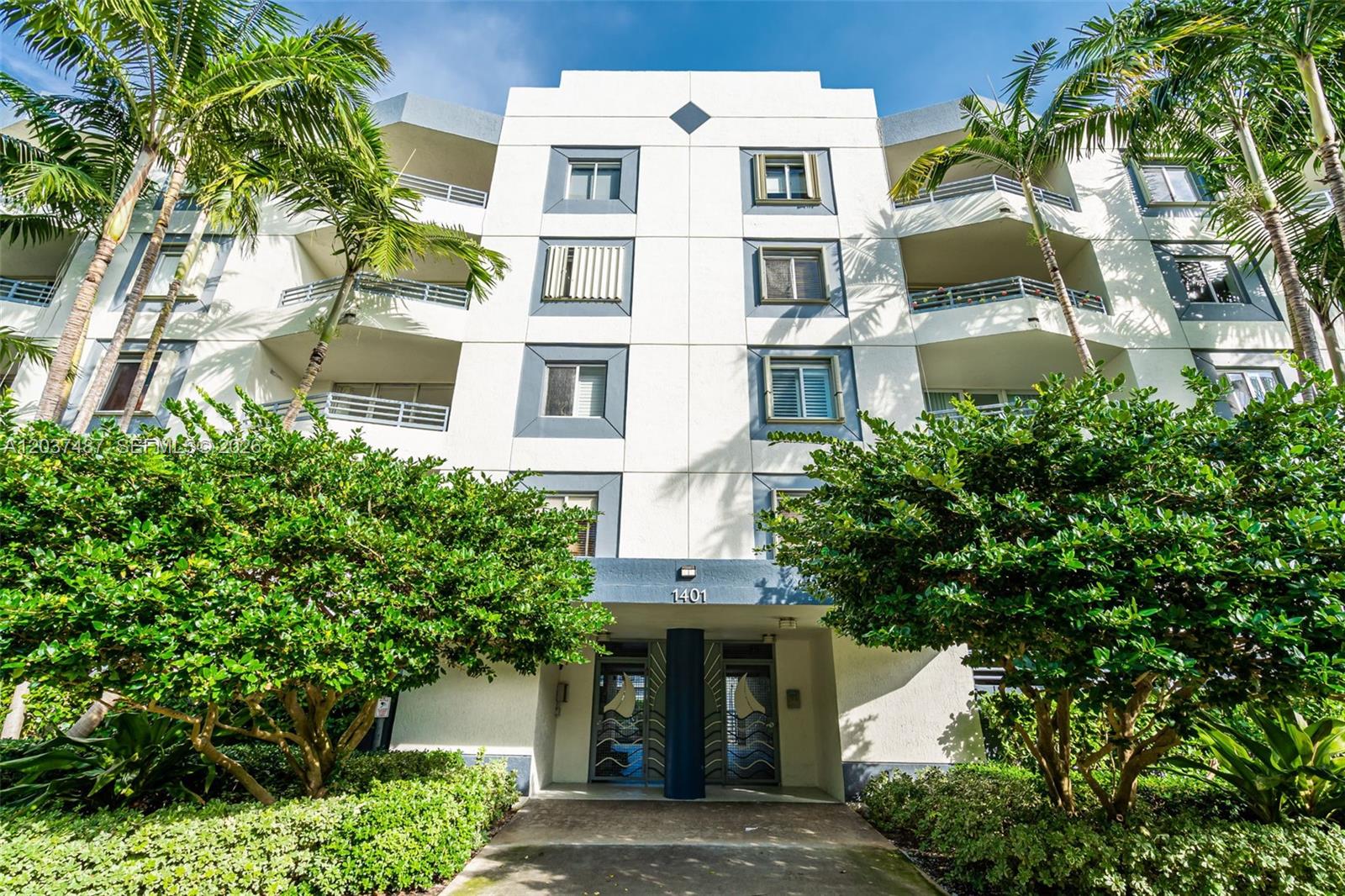 1401 Bay Road, Unit 409 Miami Beach, FL 33139 - Photo 24 of 26