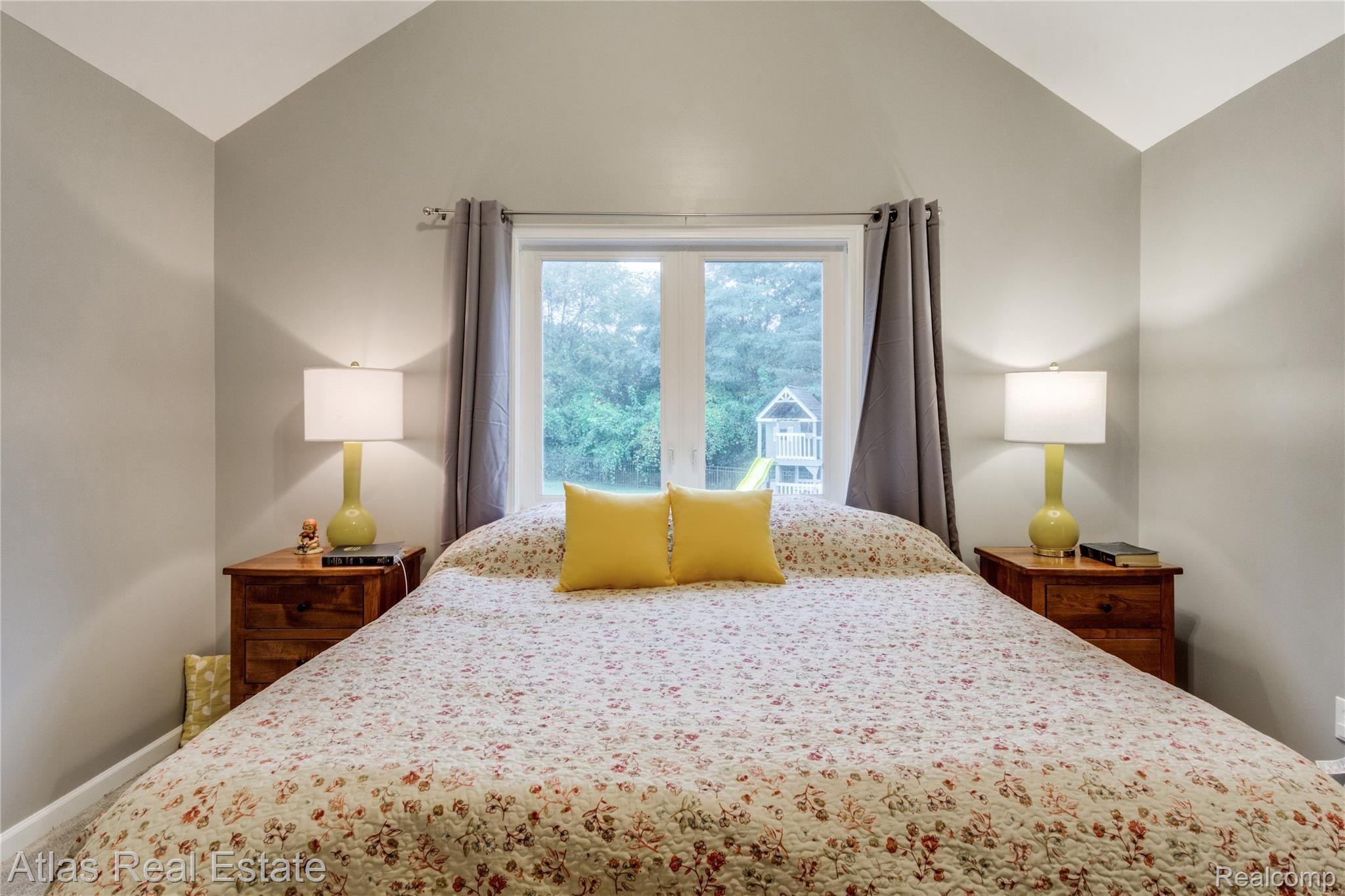 1416 Pebble Creek Road Metamora, MI 48455 - Photo 33 of 60 Interiors (21 of 31).jpg