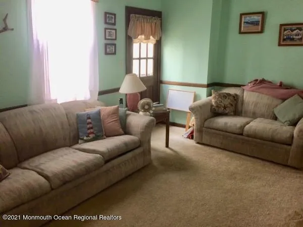 $3,000 | 11 Bath Avenue, Ocean Grove, NJ 07756