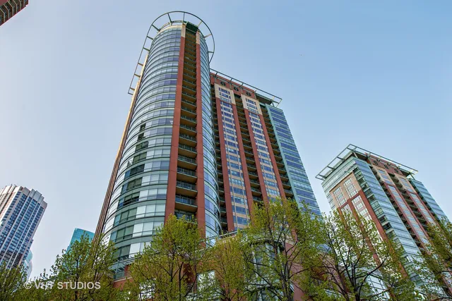 a view of a tall building