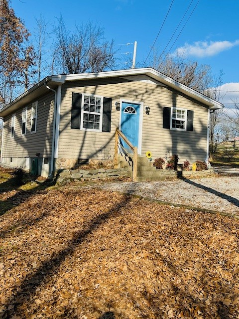 546 Central Valley Road Murfreesboro, TN 37129 - Photo 2 of 21 Gallery Image 2