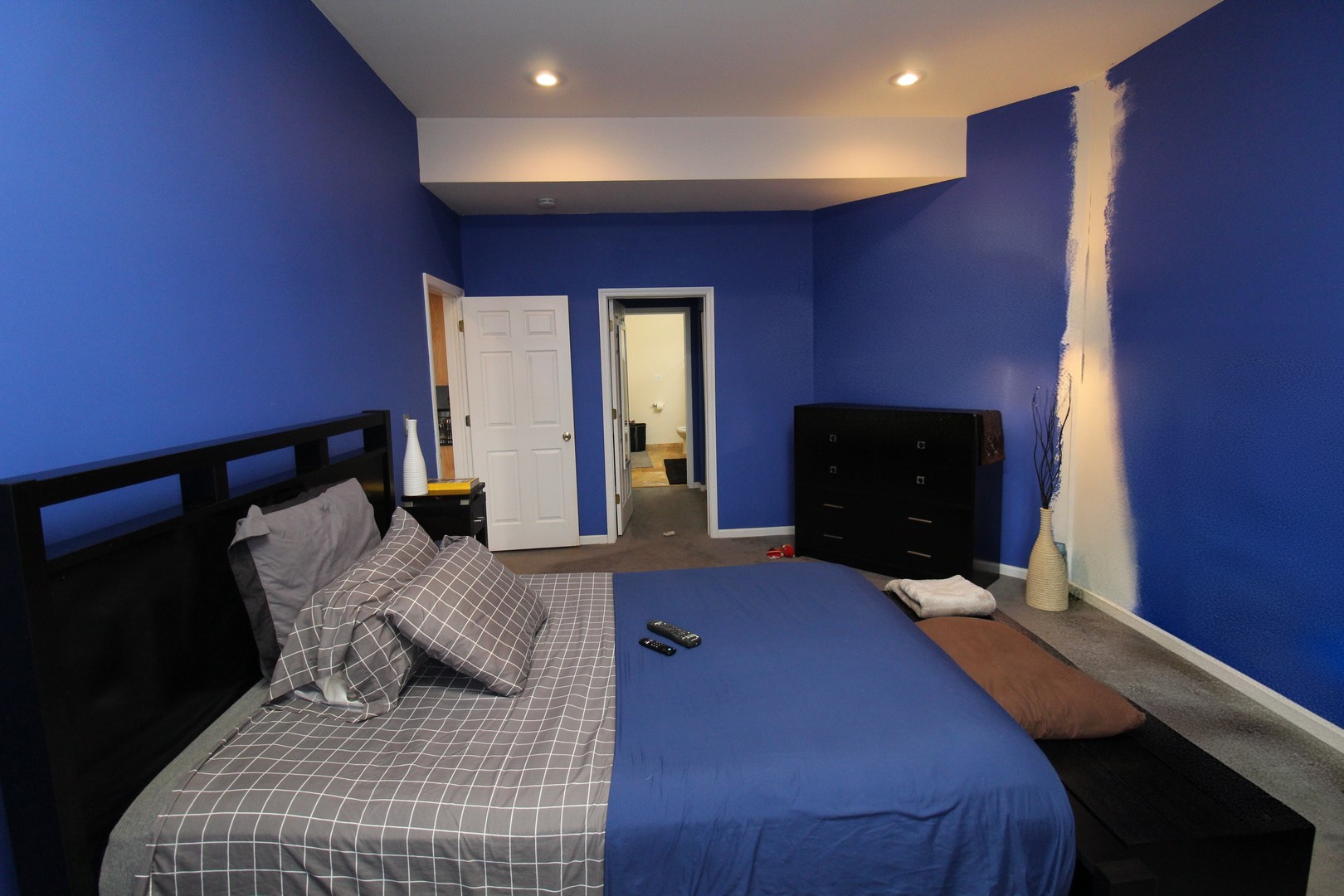 3231 West Fullerton Avenue, Unit 3W Chicago, IL 60647 - Photo 16 of 25