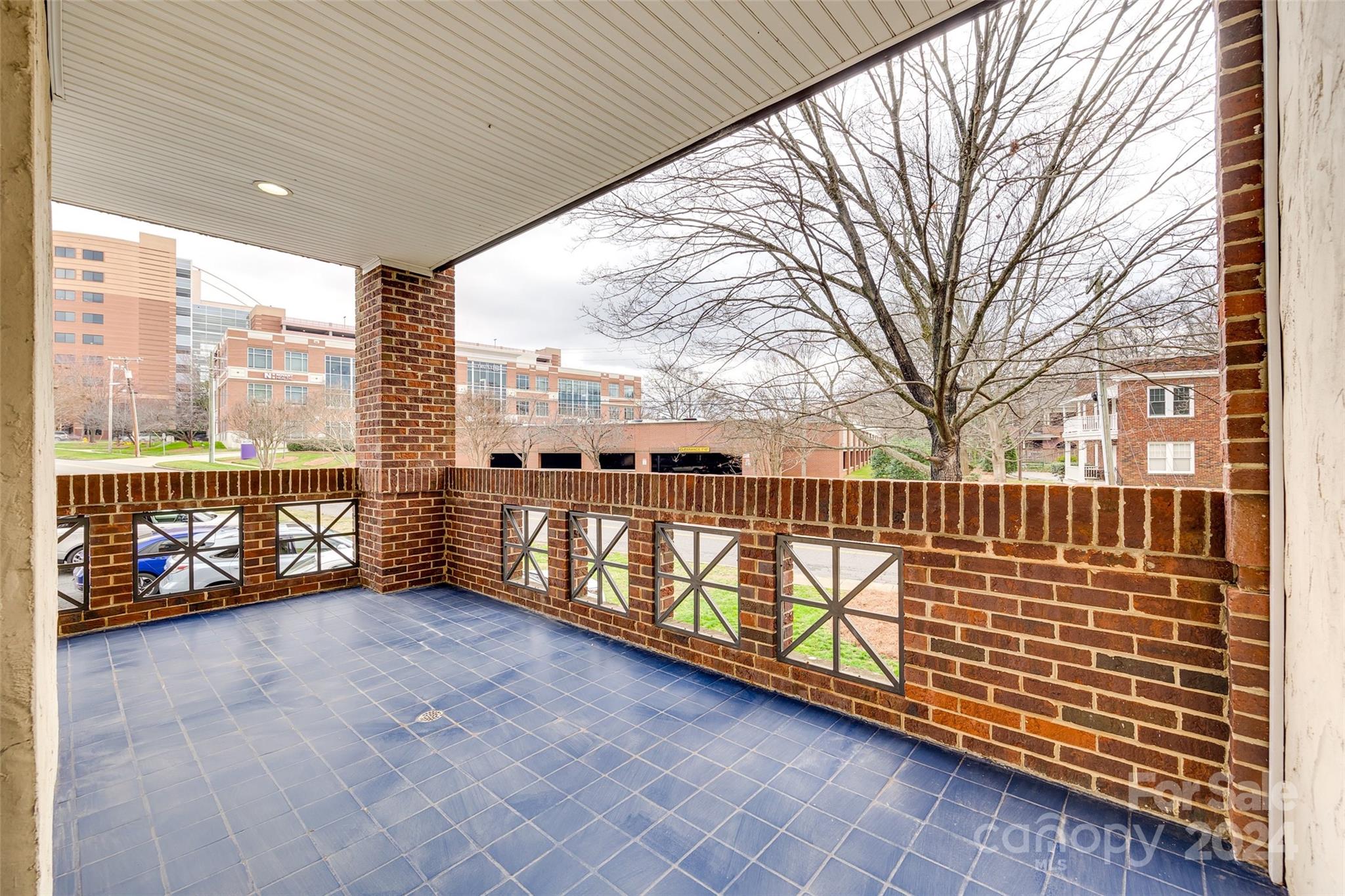 325 Queens Road Charlotte, NC 28204 - Photo 30 of 33 a view of balcony with city view