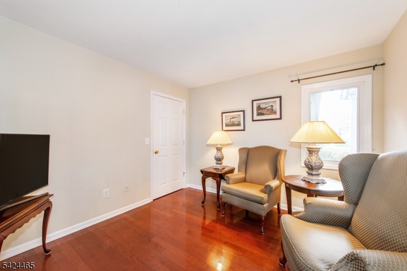 24 Clubhouse Road Hamburg, NJ 07419 - Photo 14 of 21