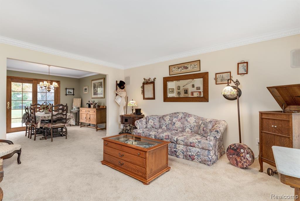 682 Heritage Lane Rochester Hills, MI 48309 - Photo 9 of 88