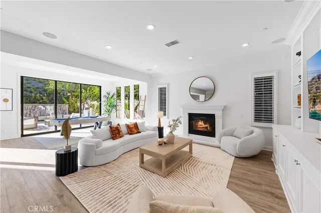 $13,500 | 111 Great Oak, Irvine, CA 92602