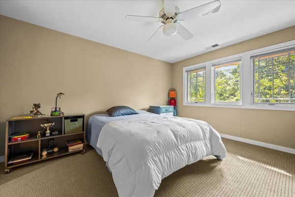 $1,789,000 | 3 Hickory Lane, Northbrook, IL 60062