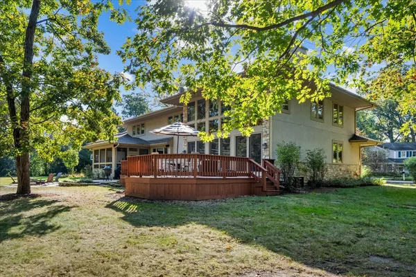$1,789,000 | 3 Hickory Lane, Northbrook, IL 60062