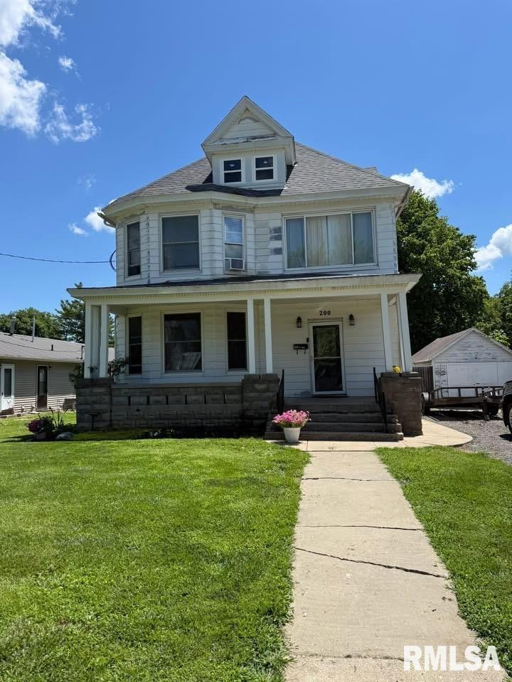 200 South Main Street Winchester, IL 62694 - Photo 1 of 14