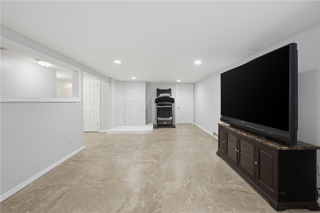 178 Halsey Road Woonsocket, RI 02895 - Photo 27 of 30 Gallery Image 27