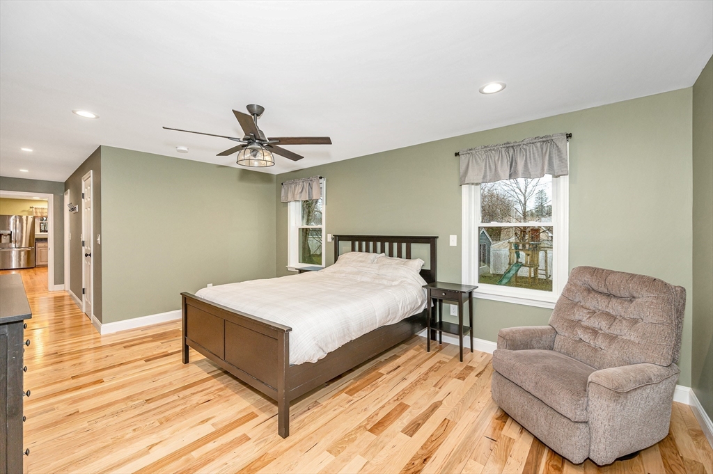 222 Dalton Road Chelmsford, MA 01824 - Photo 17 of 40 Gallery Image 17