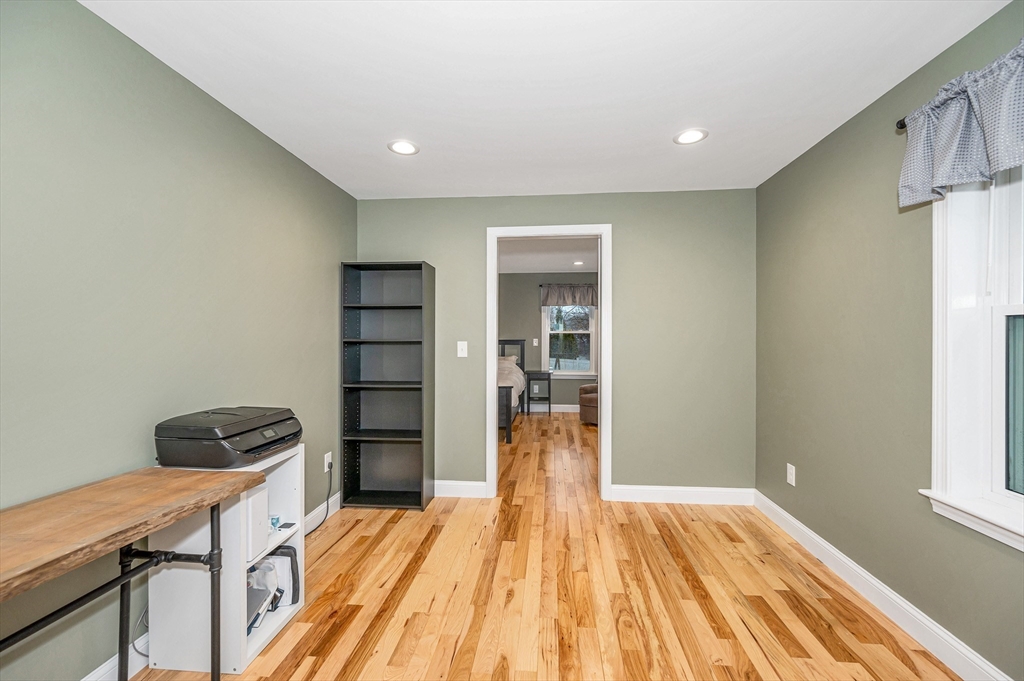 222 Dalton Road Chelmsford, MA 01824 - Photo 21 of 40 Gallery Image 21