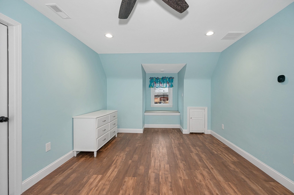 222 Dalton Road Chelmsford, MA 01824 - Photo 28 of 40 Gallery Image 28